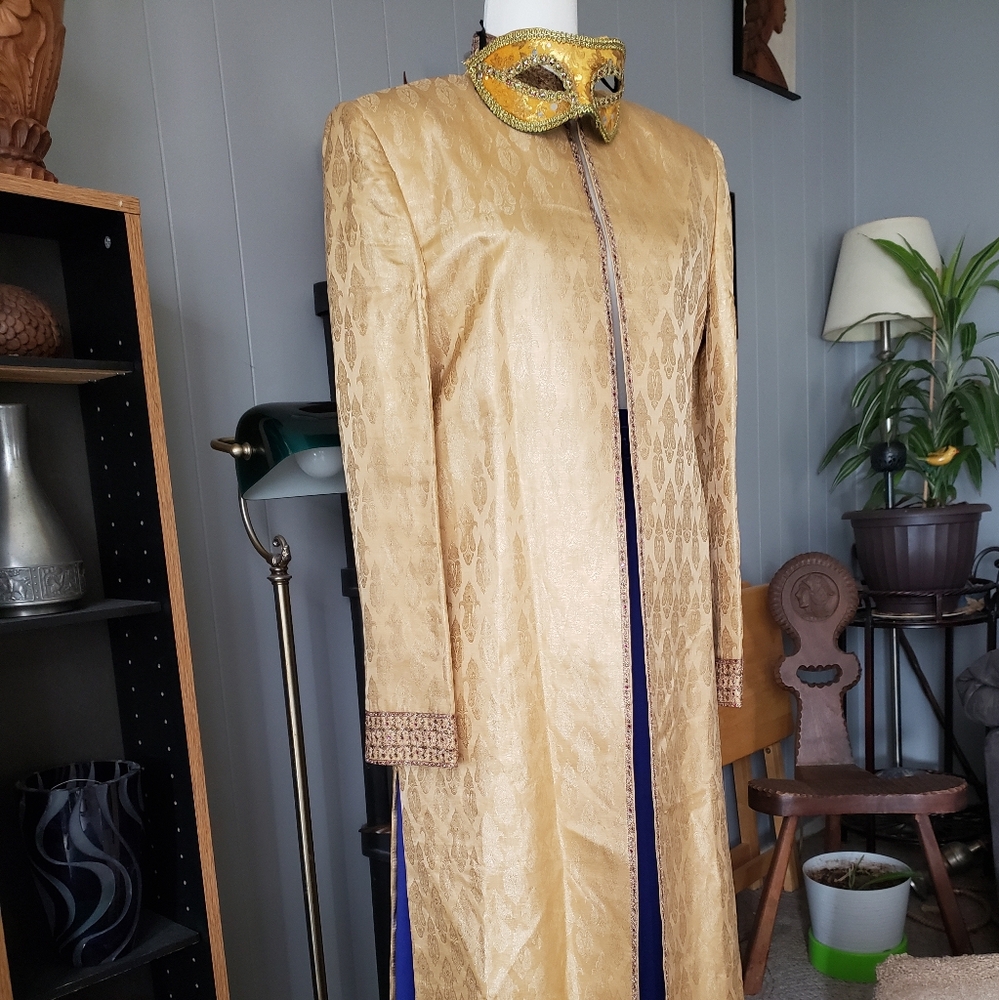 GORGEOUS Vanshik Silk Wedding Sherwani